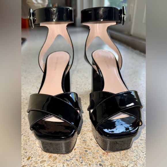 Stuart Weitzman “Carmina” Black Patent Block Heels - Picture 5 of 11